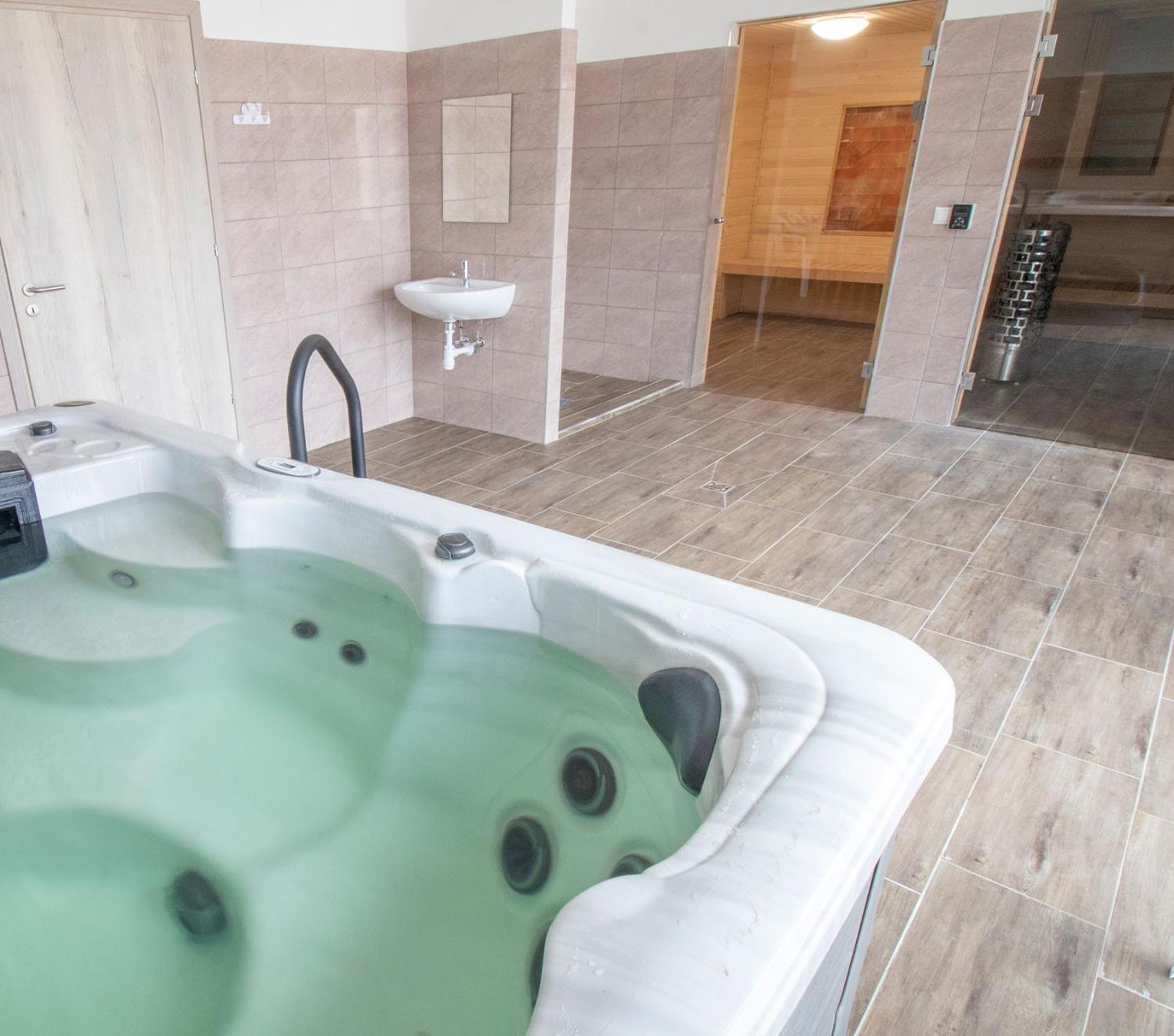 Villa Bellissima Szabolcs Exteriör bild