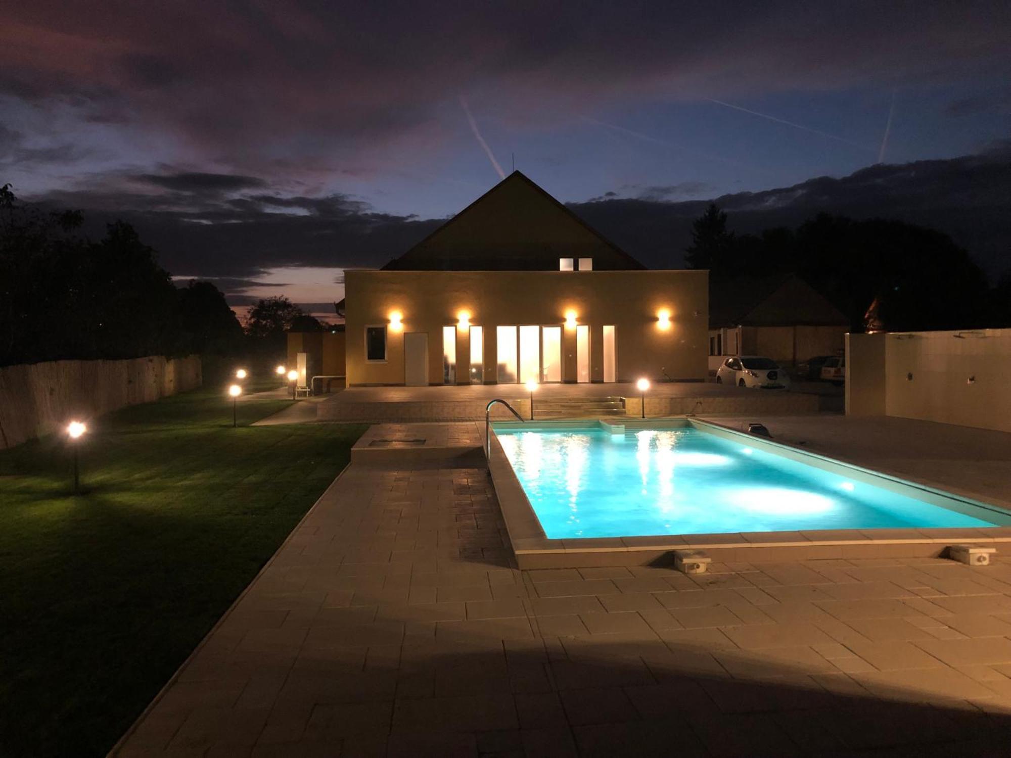 Villa Bellissima Szabolcs Exteriör bild